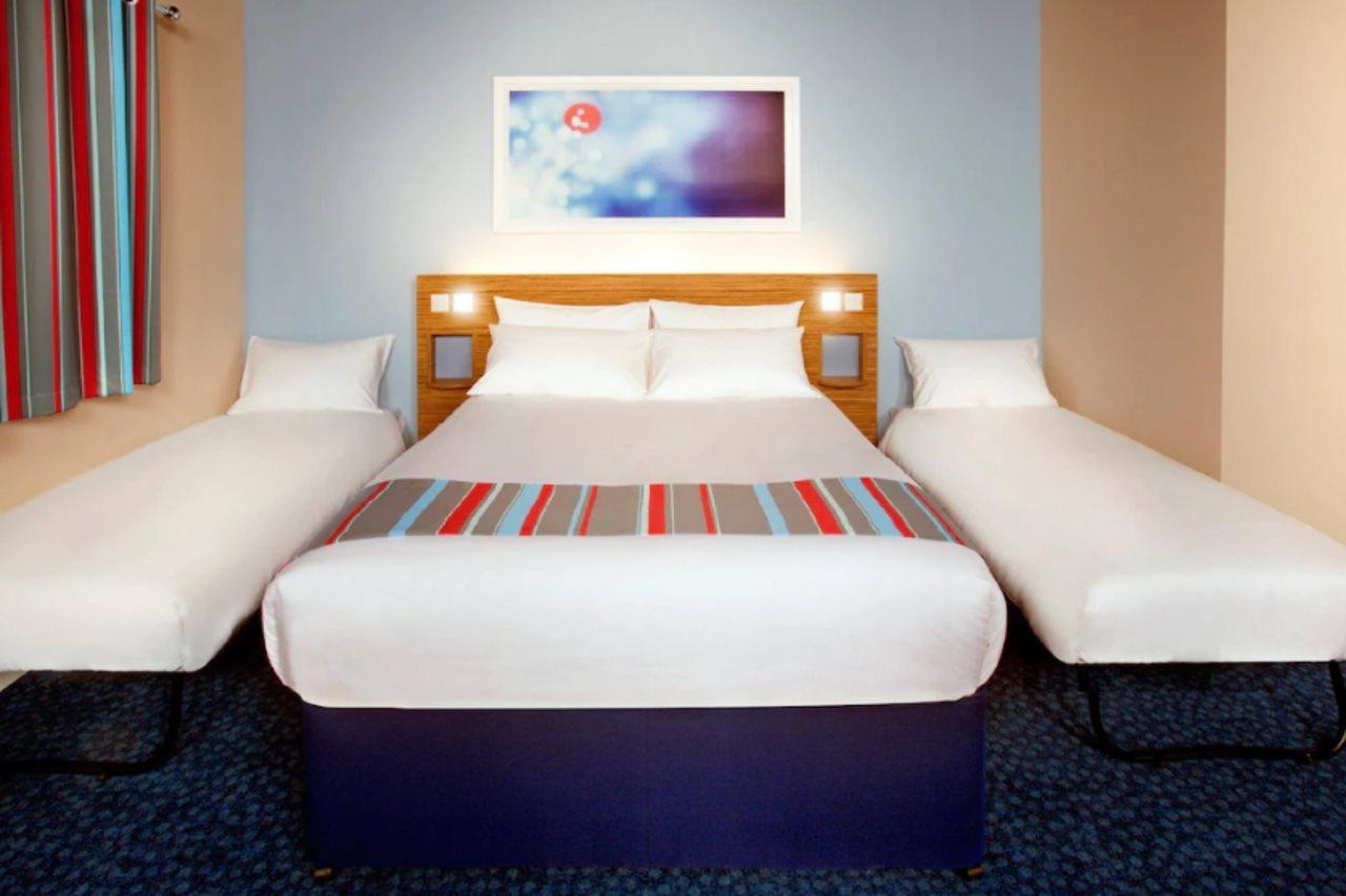 Travelodge Manchester Birch M62 Eastbound Heywood Eksteriør billede