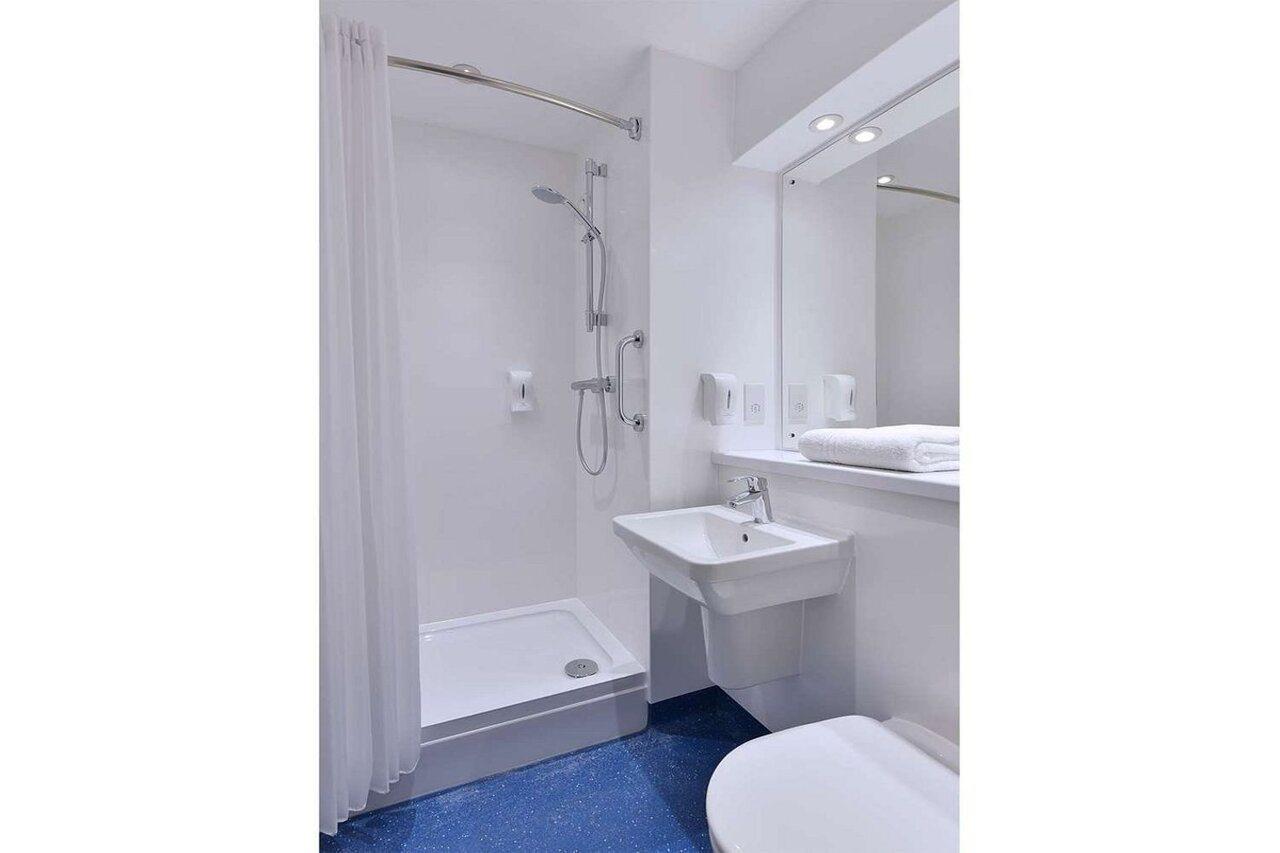 Travelodge Manchester Birch M62 Eastbound Heywood Eksteriør billede