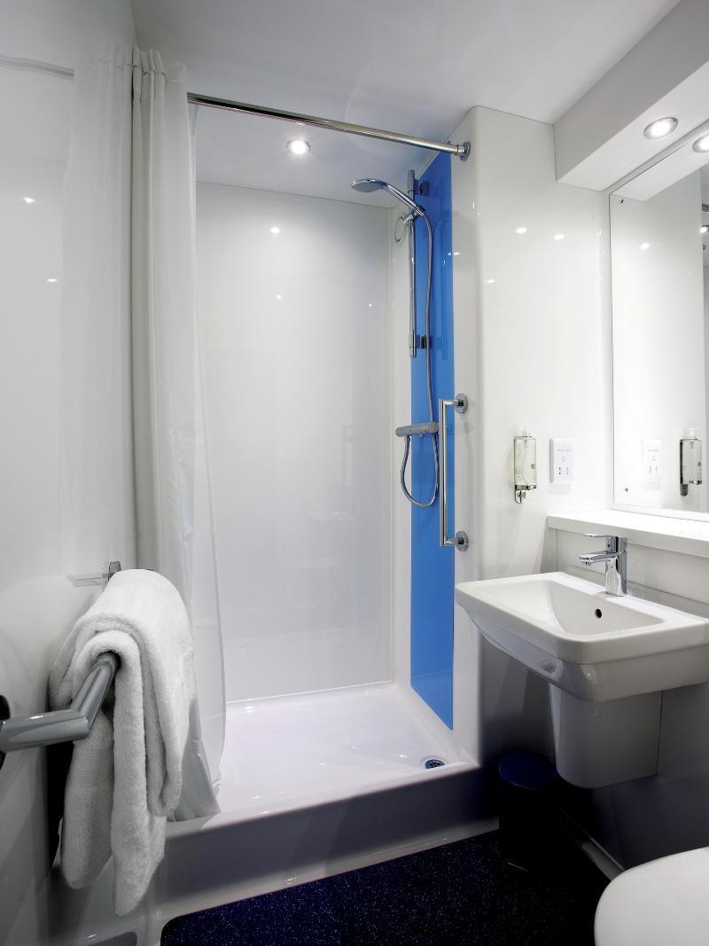 Travelodge Manchester Birch M62 Eastbound Heywood Eksteriør billede